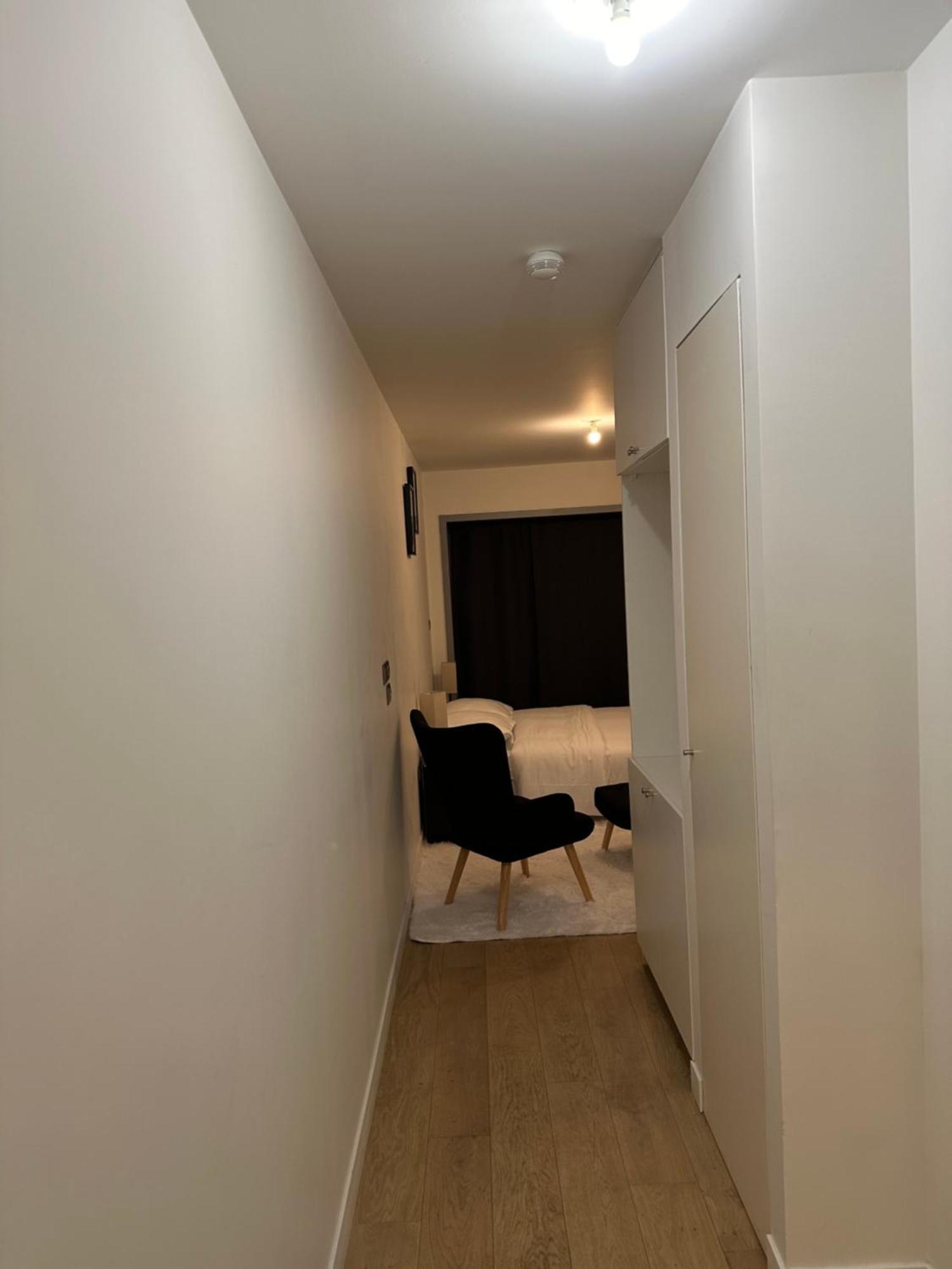 Appartamento New Upscale 1 Bedroom Parigi