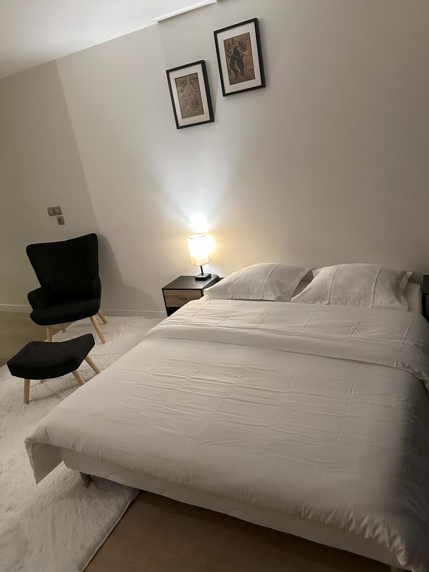 New Upscale 1 Bedroom * Parigi